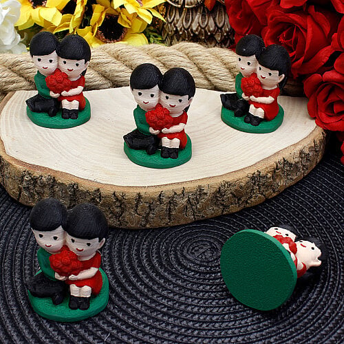 3D Gül Buketli Romantik Çift Teraryum Obje Yeşil Kırmızı 4,5x5 cm - Toptanalim