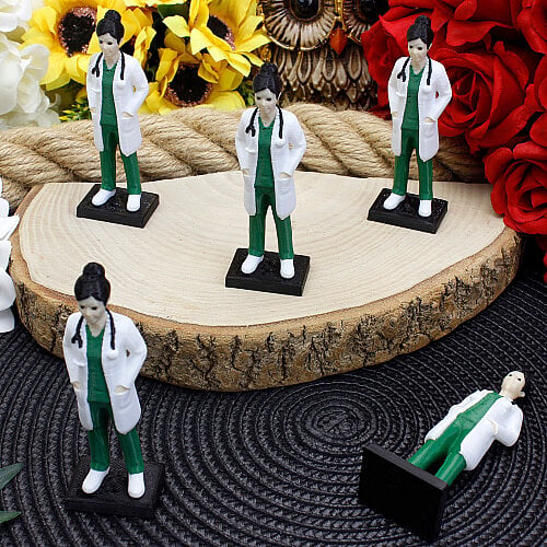 3D Kadın Doktor Teraryum Obje Yeşil 3x8,5 cm - Toptanalim
