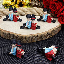3D Sırt Sırta Oturan Çift Teraryum Obje Kırmızı Mavi 5x6 cm - 1