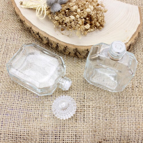 50CC Cam Kolonya Şişesi Model 17 - Kare Dekor (1)