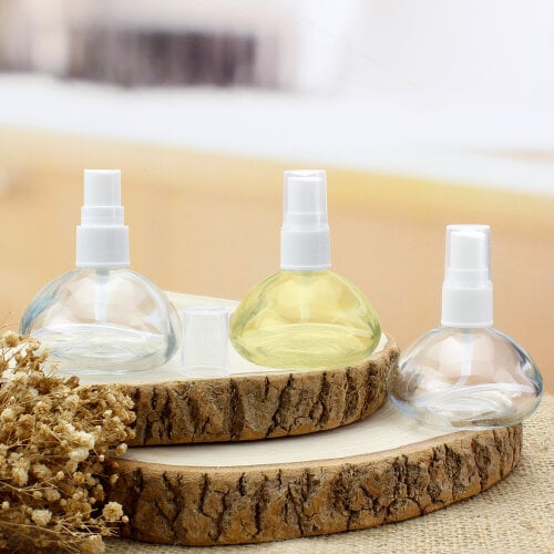 50CC Sprey Başlıklı Hediyelik Cam Kolonya Şişesi Model 7 - Kare Dekor