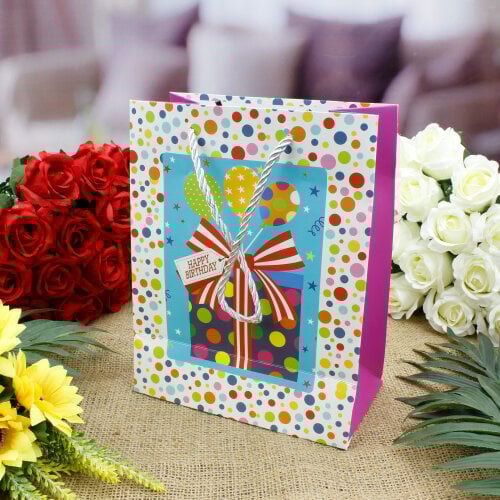 Asorti Happy Birthday Pencereli Hediyelik Karton Çanta 12'Li Paket - 3