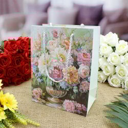 Asorti Parlak Çiçek Desen Hediyelik Karton Çanta 12'Li Paket - 3