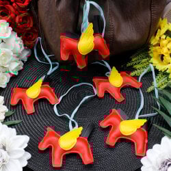 At Figürlü Çanta Charm Aksesuar Kırmızı - 1