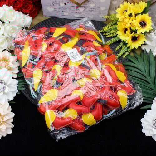 At Figürlü Çanta Charm Aksesuar Kırmızı - Kare Dekor (1)