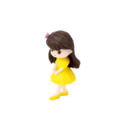 Büyük Boy Sarı Elbiseli Kız Plastik Teraryum Obje - 2