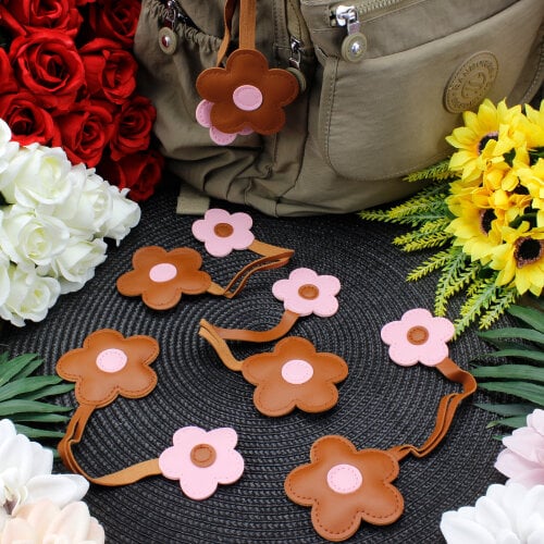 Çiçek Figürlü Çanta Charm Aksesuar Kahverengi-Pembe - Kare Dekor