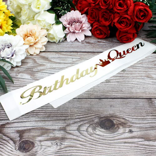Gümüş Yazı Birthday Queen Beyaz Renk Kuşak - 1