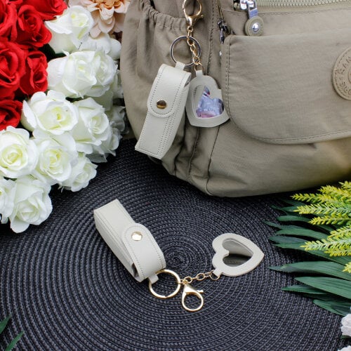 Kalp Aynalı Çanta Charm Aksesuar Krem - Kare Dekor