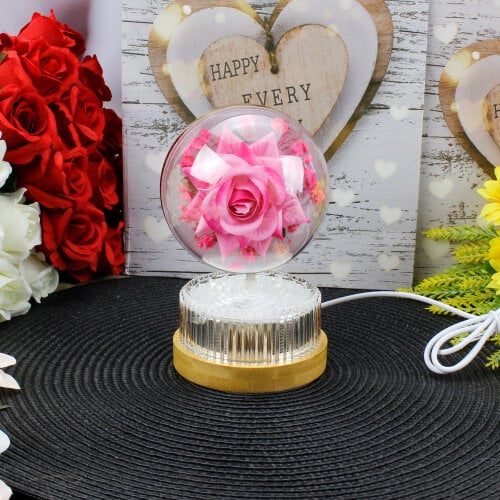 Otomatik Dönen Çiçekli Fotoğraflı Ahşap Lamba Pembe - Toptanalim