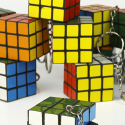 Renkli Rubik Küp Anahtarlık 12''li Paket - 2