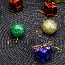 Yılbaşı Ağaç Süsü Renkli Karışık 12'li Paket - 2