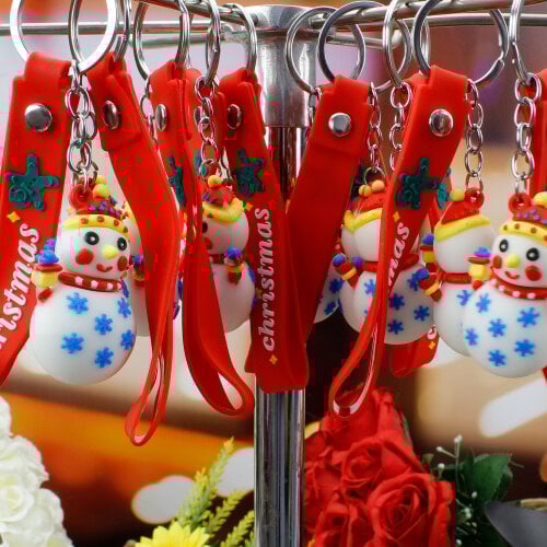 Yılbaşı Tasarım Silikon Bileklikli Anahtarlık Model 10 12'Li Paket - Kare Dekor