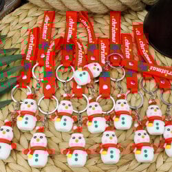 Yılbaşı Tasarım Silikon Bileklikli Anahtarlık Model 5 12'Li Paket - 3